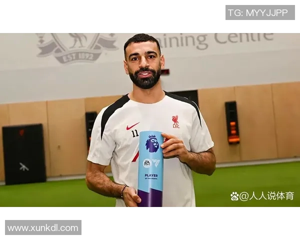 足球场上的传奇拼搏故事 十大最励志球星带你走向巅峰